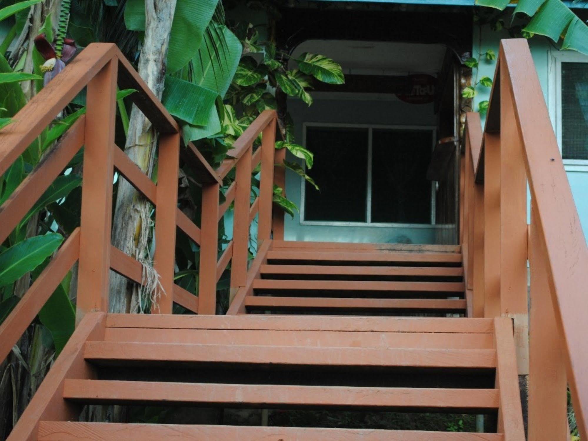 Rekona Lodge Gizo Exterior photo