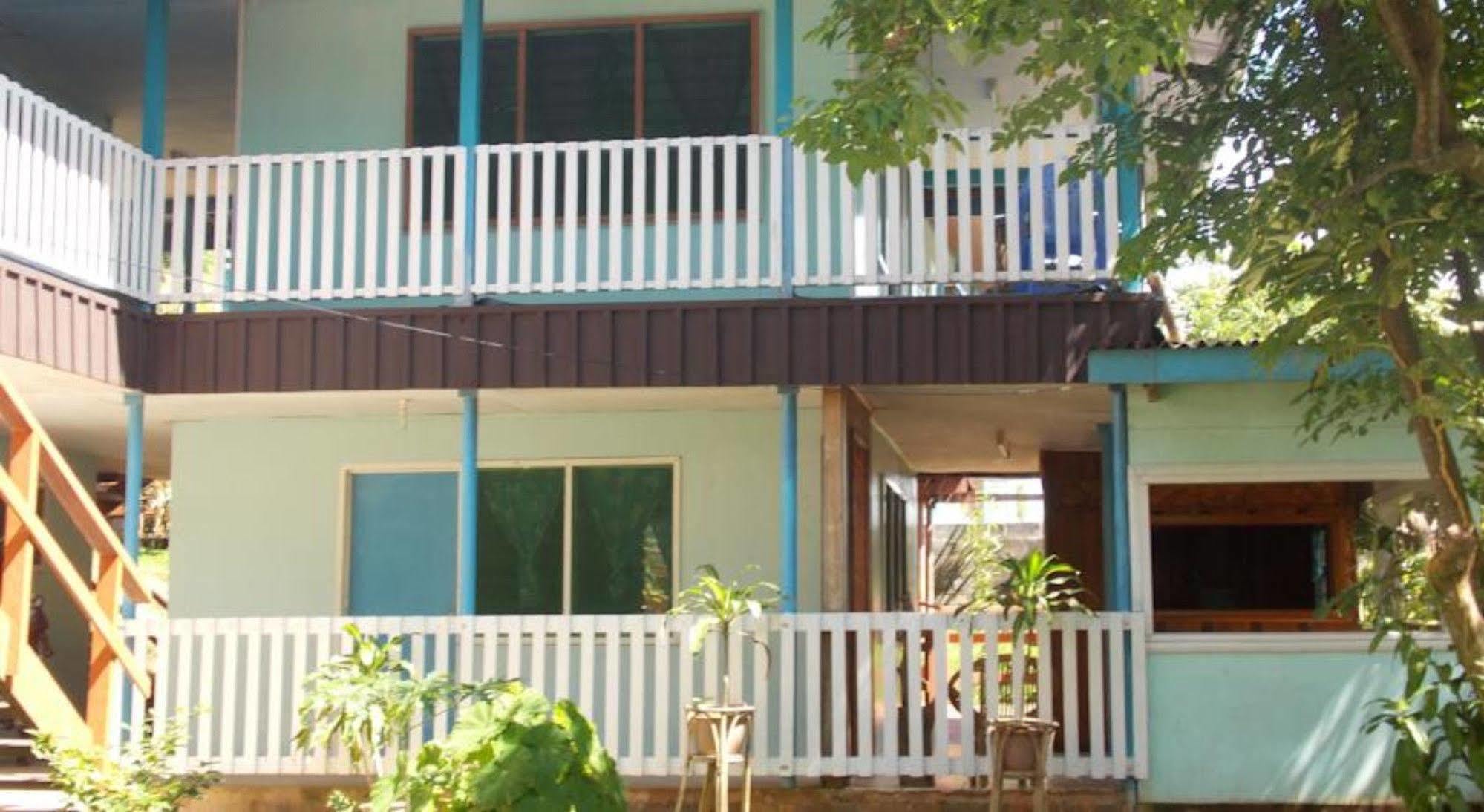 Rekona Lodge Gizo Exterior photo